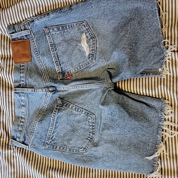 Levis 501 90s short - Picture 2 of 3